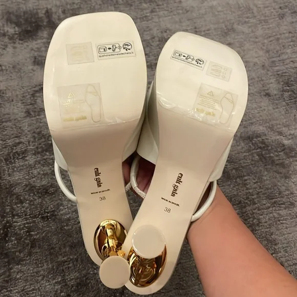 Cult Gaia White Heels Gold Bamboo - Picture 5 of 10